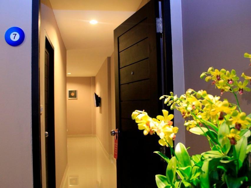 Shooters Guesthouse Pattaya Zewnętrze zdjęcie